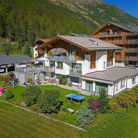 Haus Samurai Saas-Grund Zewnętrze zdjęcie